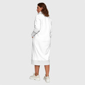 Платье с принтом Без дизайна для женщины, вид на модели сзади №3. Цвет основы: белый