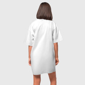 Платье с принтом Без дизайна для женщины, вид на модели сзади №2. Цвет основы: белый