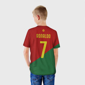Футболка с принтом Роналду сборная Португалии для ребенка, вид на модели сзади №2. Цвет основы: белый
