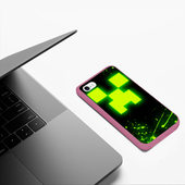 Чехол для iPhone 6/6S матовый с принтом Майнкрафт: токсичный крипер для любого человека, вид спереди №5. Цвет основы: малиновый