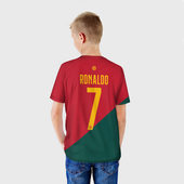 Футболка с принтом Роналду ЧМ 2022 сборная Португалии для ребенка, вид на модели сзади №2. Цвет основы: белый