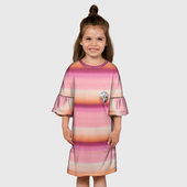 Платье с принтом Энид Синклер с Уэнсдей Аддамс — текстура свитера для ребенка, вид на модели спереди №3. Цвет основы: белый