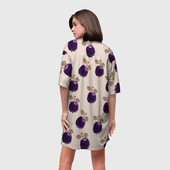 Платье с принтом Слива с листьями — пиксель арт для женщины, вид на модели сзади №2. Цвет основы: белый