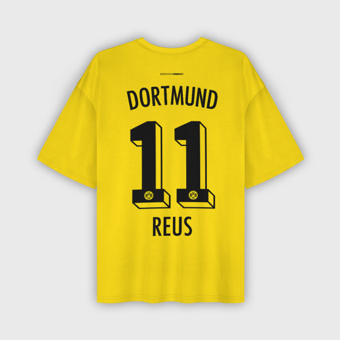 Мужская футболка оверсайз с принтом Марко Ройс Боруссия Дортмунд форма 23-24 домашняя, вид сзади №1