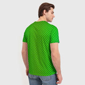 Футболка с принтом Чешуя зеленого дракона для образа для мужчины, вид на модели сзади №2. Цвет основы: белый