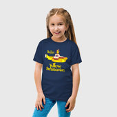 Футболка с принтом On a Yellow Submarine для ребенка, вид на модели спереди №3. Цвет основы: темно-синий